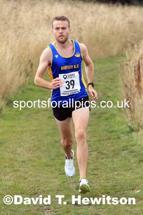 Senior Mens relay 2022 Farringdon Cross Country, Sunderland, Saturday, Sept. 3rd. Photo: David T. Hewitson/Sports for All Pics